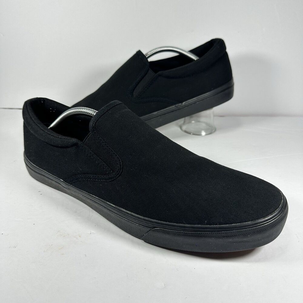 No Boundaries Men’s Size 13 Clinton Slip-On Canvas Shoes Black Memory Foam